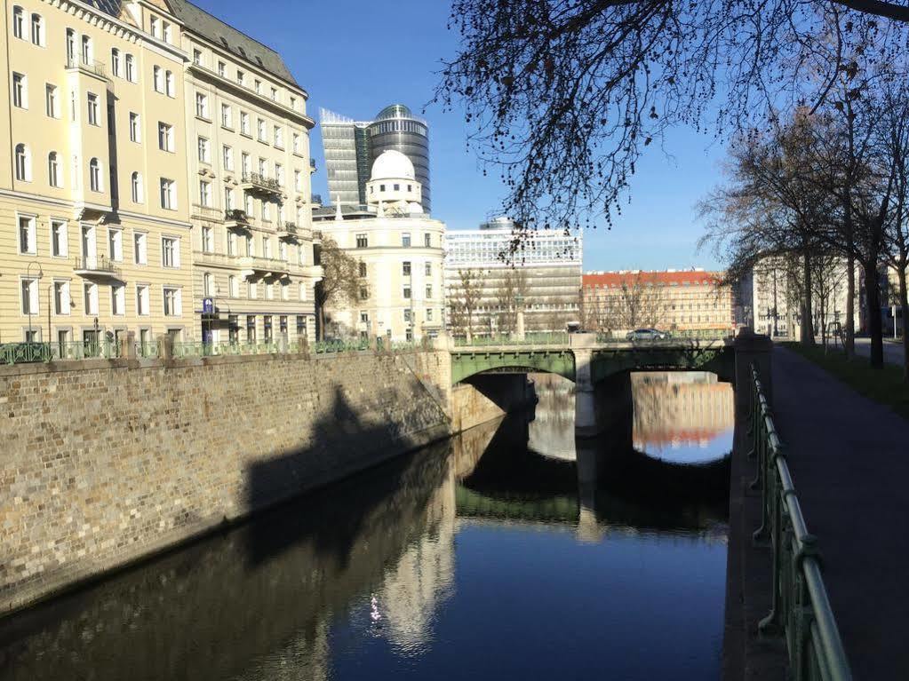 Ajo Central Vídeň Exteriér fotografie